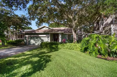 764 Captiva Court NE St Petersburg FL 33702