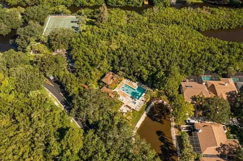 764 Captiva Court NE St Petersburg FL 33702
