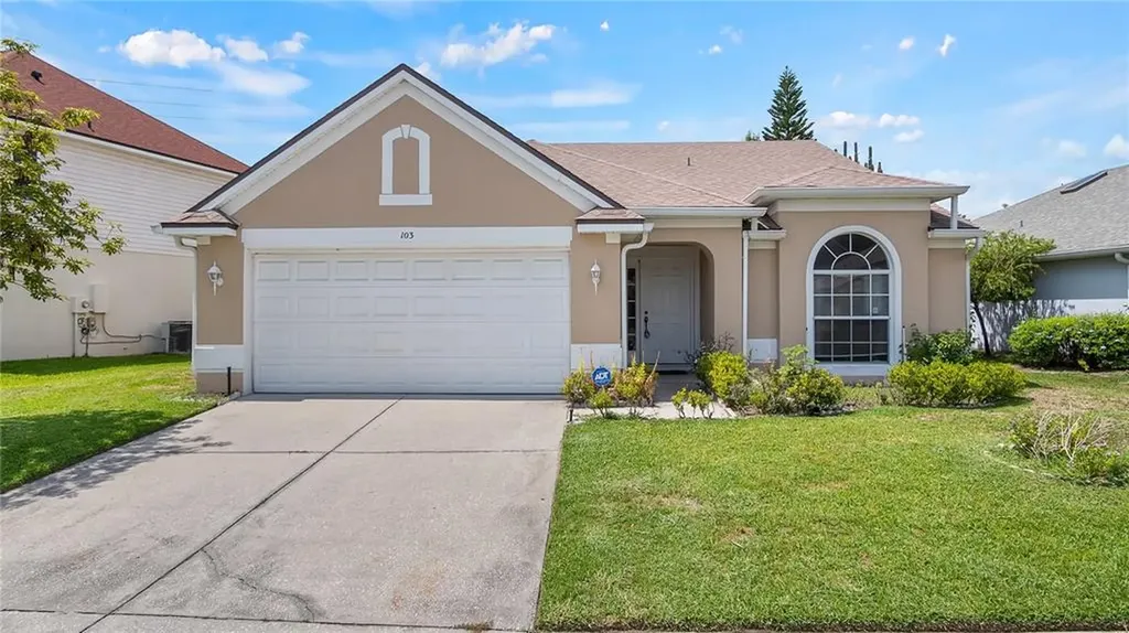 103 N Weathersfield Avenue Altamonte Springs FL 32714