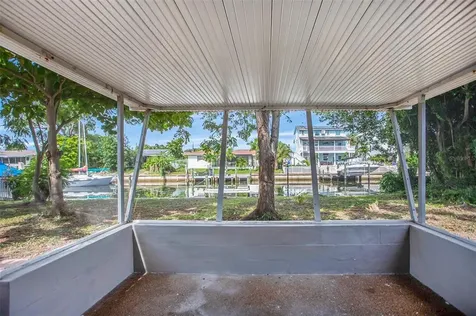 3700 Beach Drive SE St Petersburg FL 33705