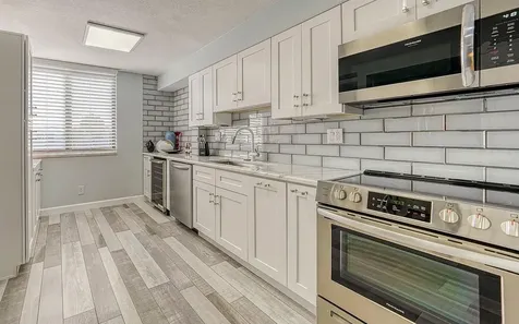 750 Bayport Way Longboat Key FL 34228