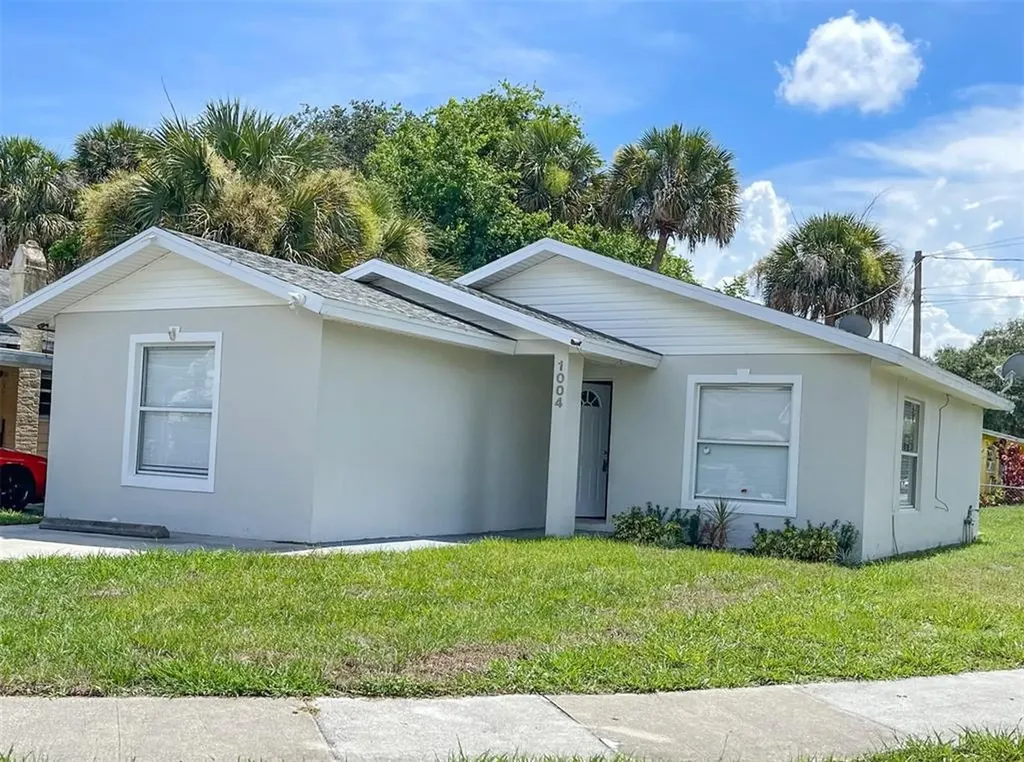 1004 1st Avenue Titusville FL 32780