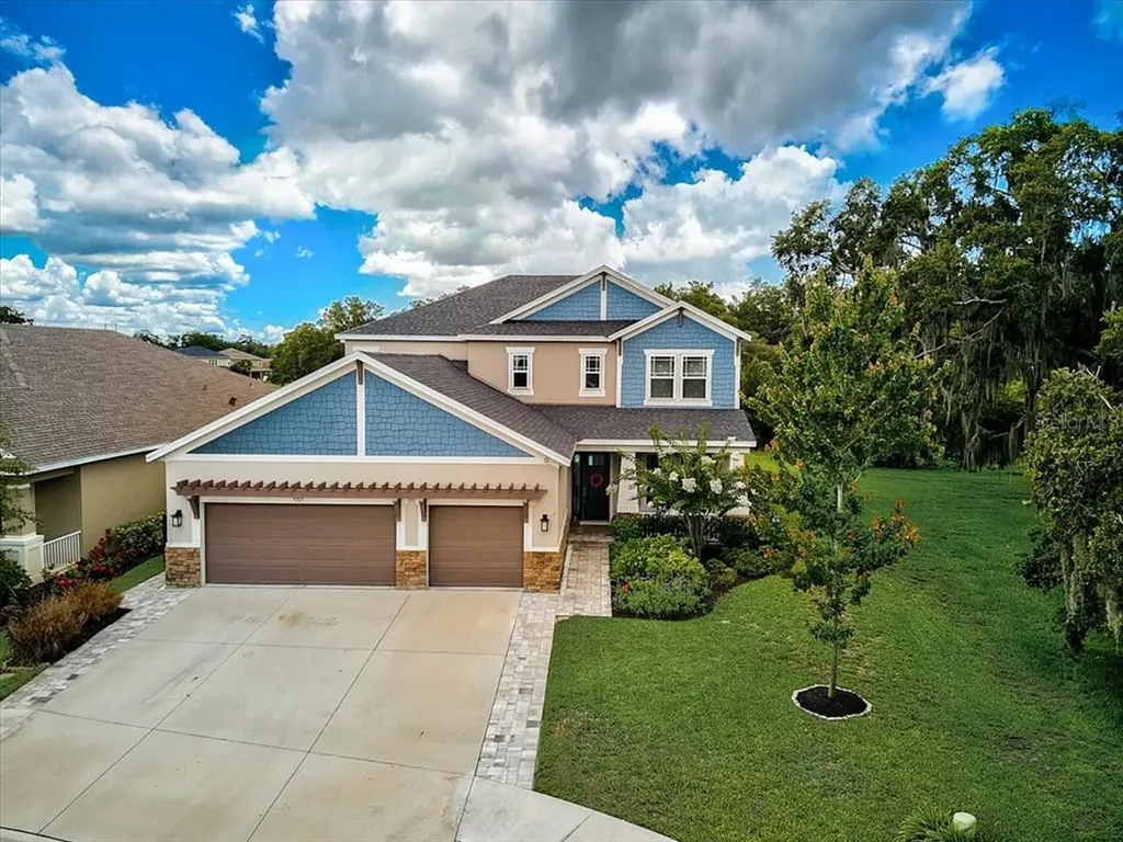 5705 Autumn Fern Circle Sarasota FL 34238