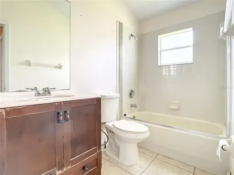 14624 Lady Victoria Boulevard Orlando FL 32826