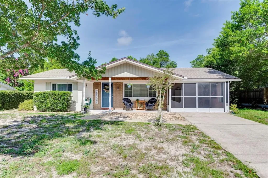 2235 Parkview Avenue Orange City FL 32763