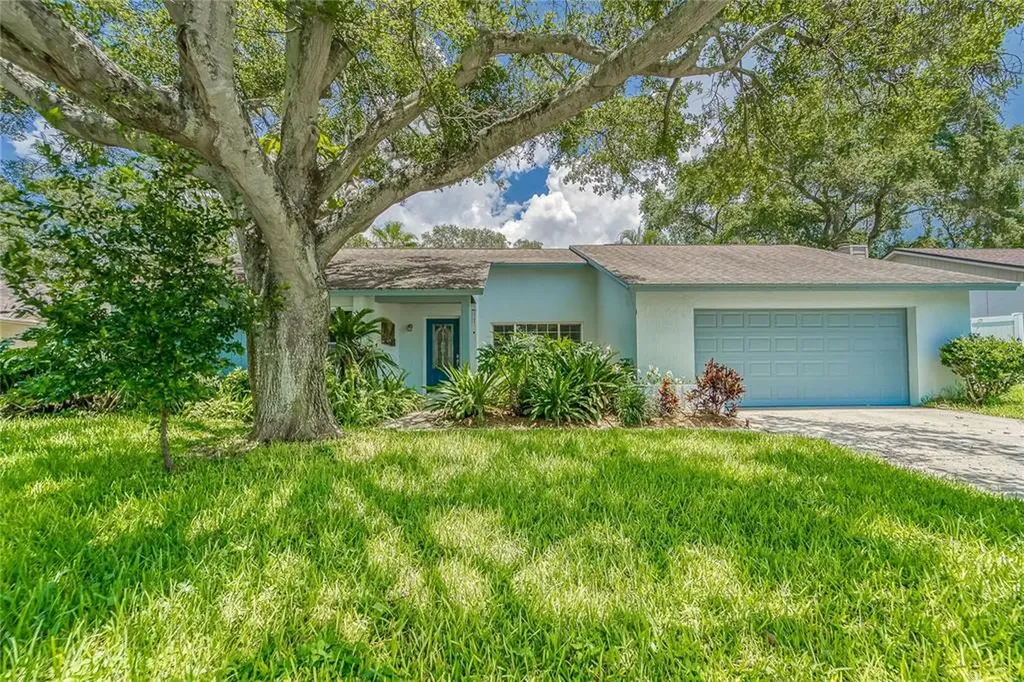 170 Foxcroft Drive W Palm Harbor FL 34683