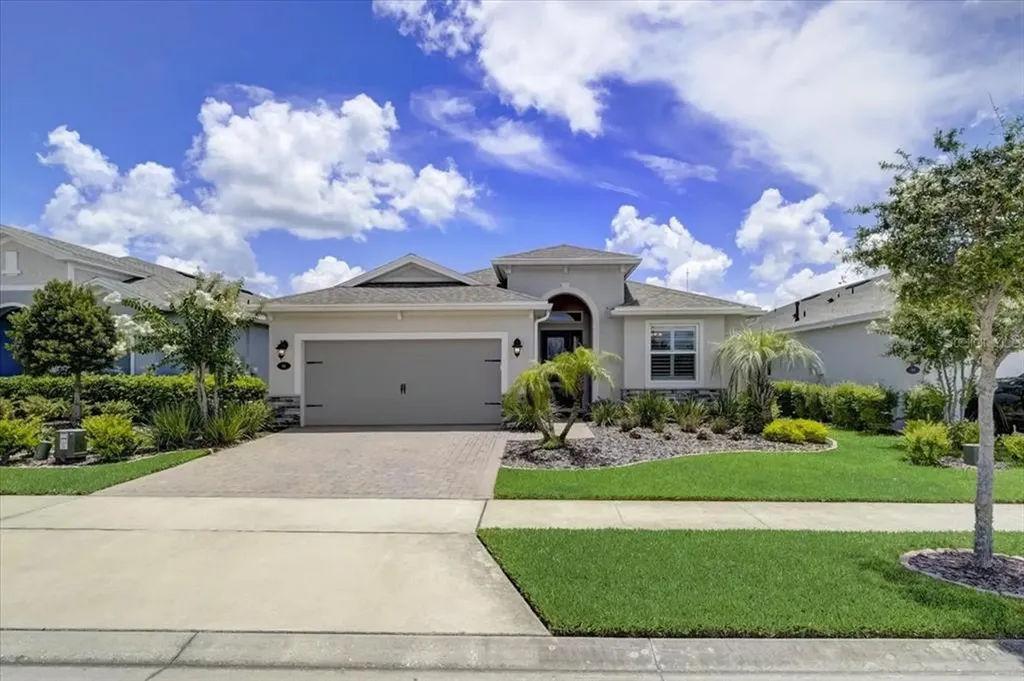 561 Adenmore Terrace Deland FL 32724