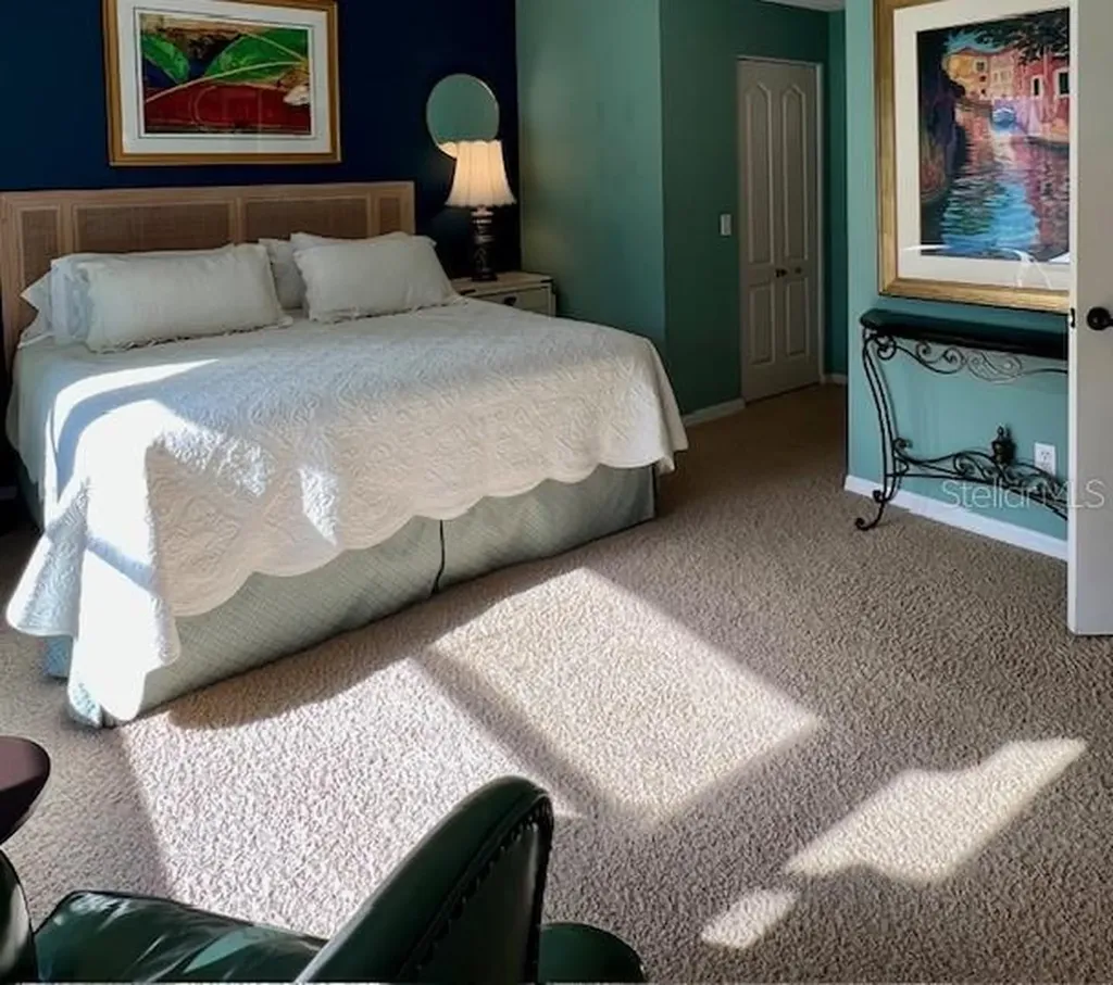 9611 Castle Point Drive Sarasota FL 34238