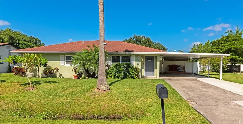 1185 Francis Avenue Sarasota FL 34232