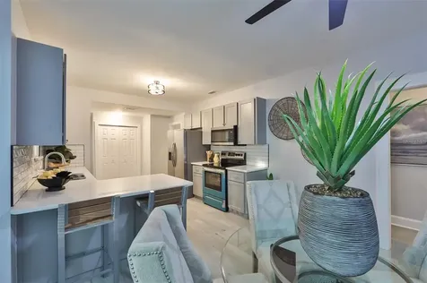 1256 12th Avenue S St Petersburg FL 33705