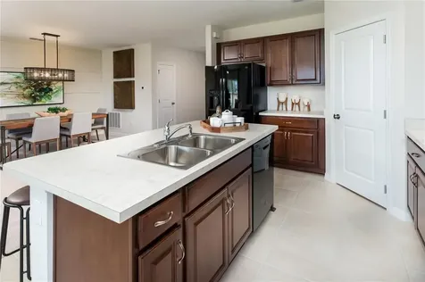 229 Garnet Avenue Kissimmee FL 34758