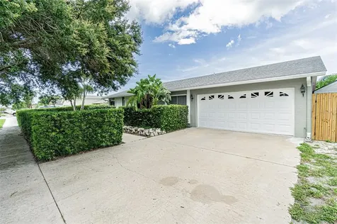 4008 Highland Avenue W Bradenton FL 34205
