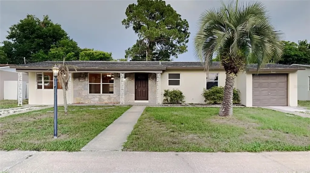 1323 W Wellington Drive Deltona FL 32725