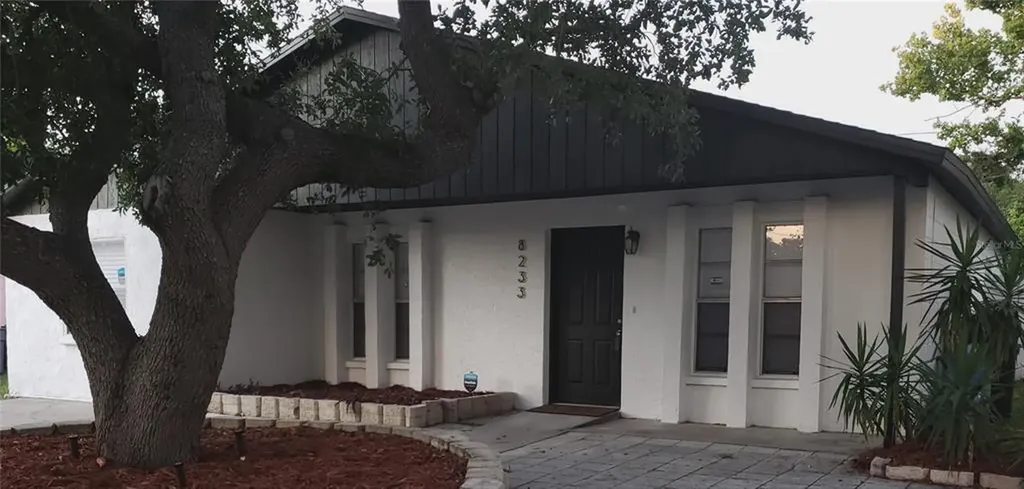 8233 44th Street N Pinellas Park FL 33781