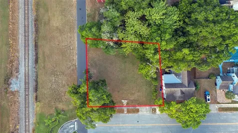 101 N Walker Street Plant City FL 33563