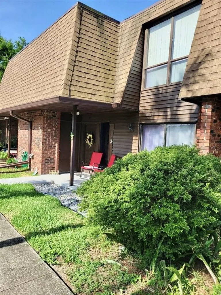 1836 N Crystal Lake Drive Lakeland FL 33801