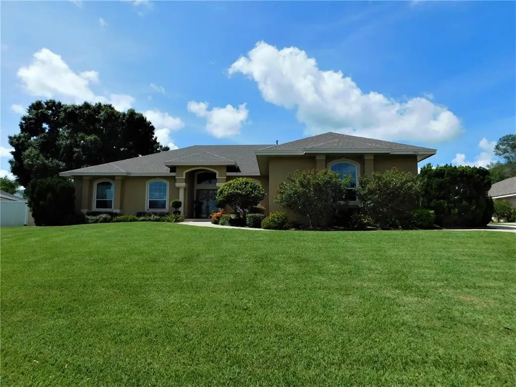 406 Christopher Court SE Winter Haven FL 33884
