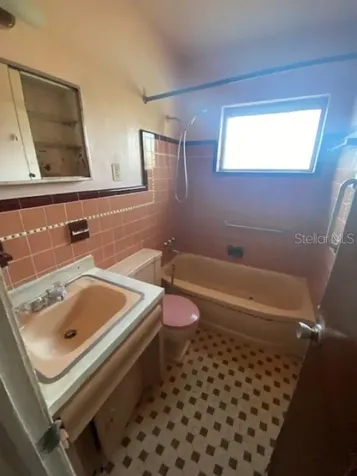 3553 Abington Avenue S St Petersburg FL 33711