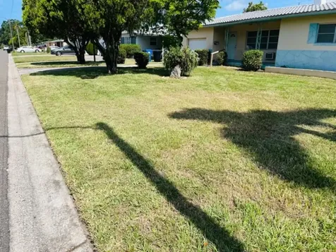 3553 Abington Avenue S St Petersburg FL 33711