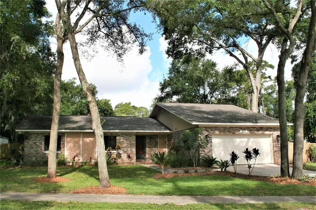870 Seminole Avenue Altamonte Springs FL 32701