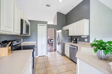 12717 Waterhaven Circle Orlando FL 32828