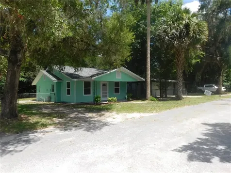19281 NW 54th Court Reddick FL 32686