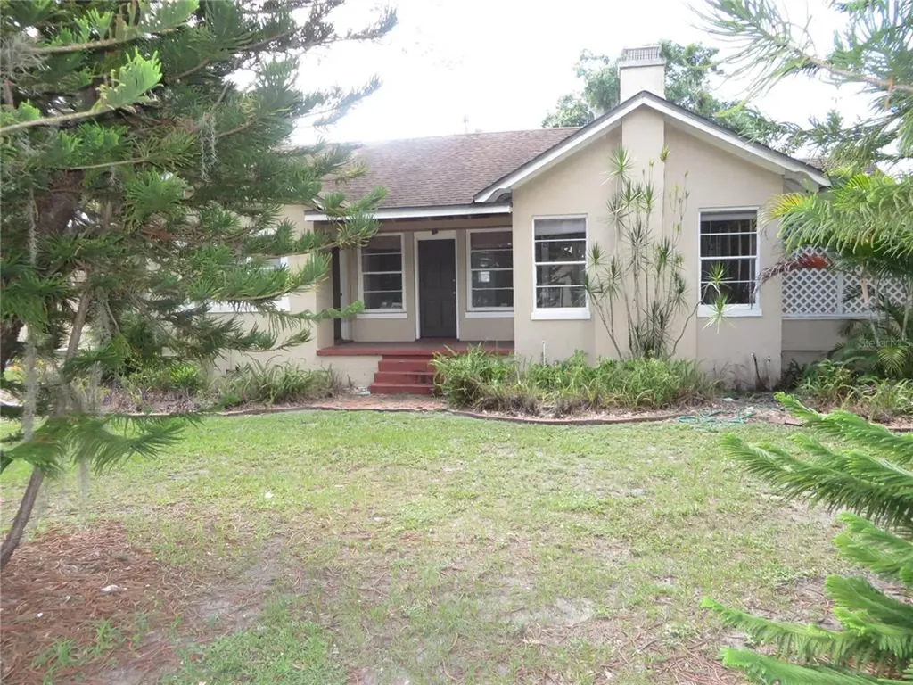 117 W Sproule Avenue Kissimmee FL 34741