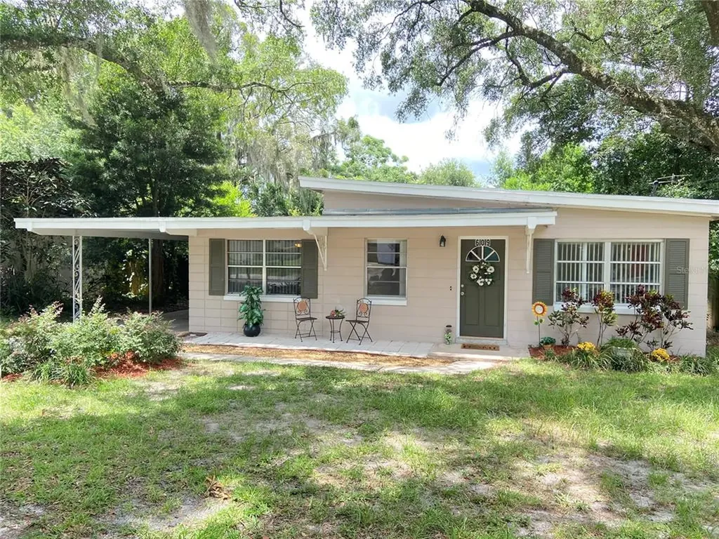 609 Alpine Street Altamonte Springs FL 32701