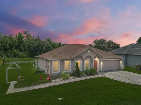 931 Louvre Court Kissimmee FL 34759