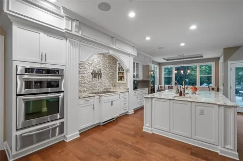 306 Windcliffe Court Oviedo FL 32765