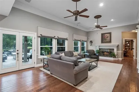 306 Windcliffe Court Oviedo FL 32765