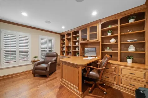 306 Windcliffe Court Oviedo FL 32765
