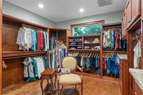 306 Windcliffe Court Oviedo FL 32765