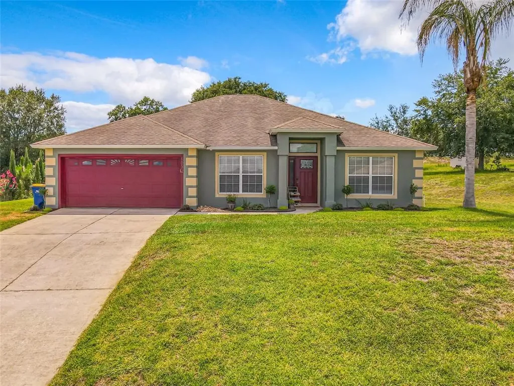 1032 Lakeview Oaks Drive Minneola FL 34715