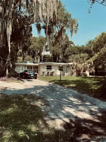 1017 Cottonwood Street Leesburg FL 34748