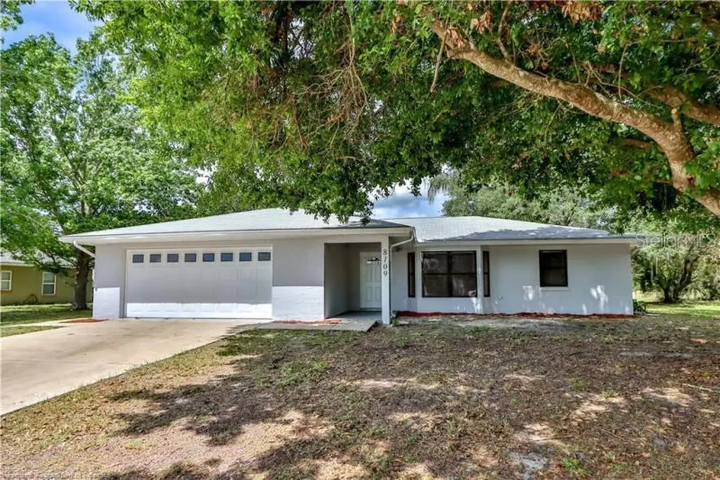 8109 Cozumel Lane Sebring FL 33876
