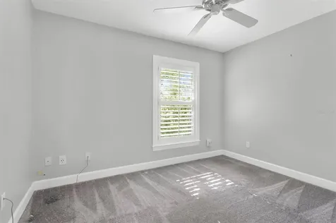 2712 W Price Avenue Tampa FL 33611