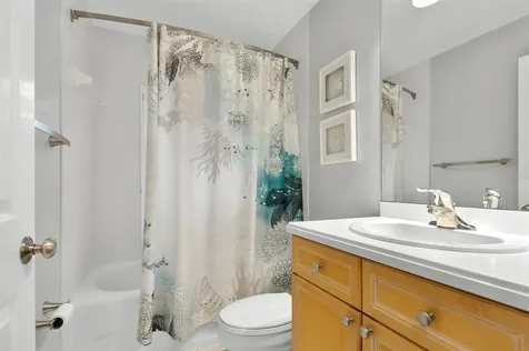 2712 W Price Avenue Tampa FL 33611
