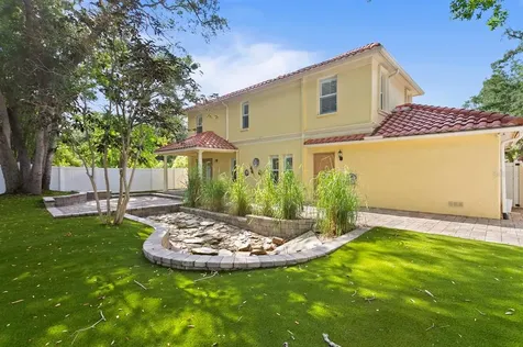 2712 W Price Avenue Tampa FL 33611