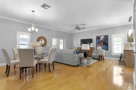 2712 W Price Avenue Tampa FL 33611