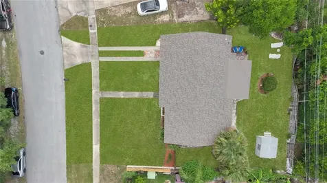 680 N Hartley Circle Deltona FL 32725