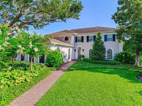 4907 New Providence Avenue Tampa FL 33629