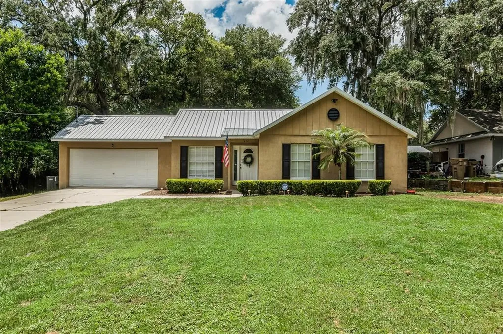 916 Kentucky Boulevard Eustis FL 32726