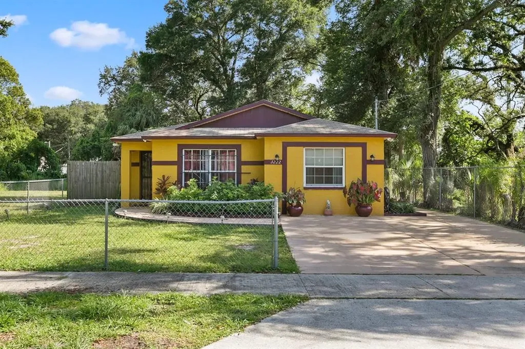 3222 E Louisiana Avenue Tampa FL 33610