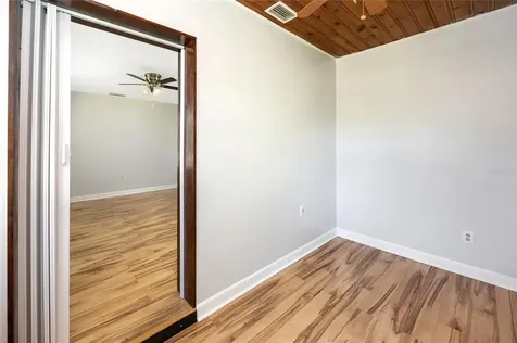 1210 35th Avenue N St Petersburg FL 33704