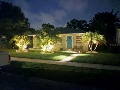 1210 35th Avenue N St Petersburg FL 33704