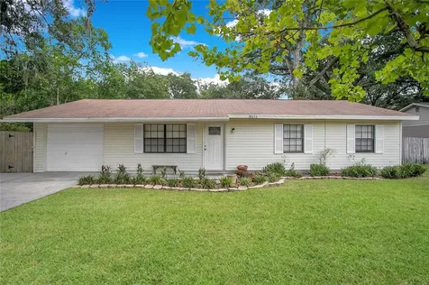 39653 Meadowood Loop Zephyrhills FL 33542