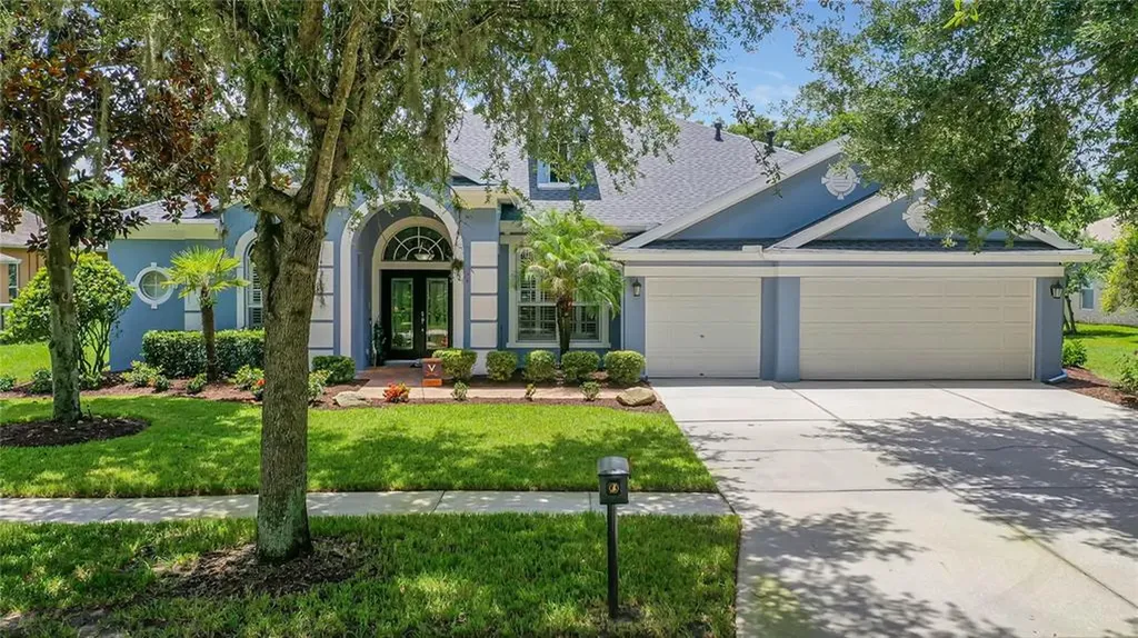 15905 Sorawater Drive Lithia FL 33547