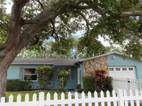 8472 91st Street Seminole FL 33777
