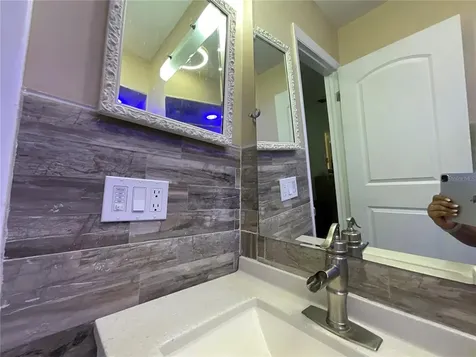 1407 Mary Jean Avenue Orlando FL 32809